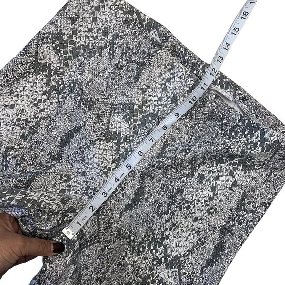 Soft Works Women Snake Print Pull on Skinny Pant SZ 14 Stretch Comfort Bussines - Picture 4 of 11